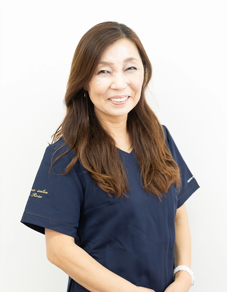 自由が丘ネイルケア専門店｜深爪・噛み爪・むしり爪・丸爪・小爪なら最強の地爪育成サロン｜ROSE ROSE｜寺木智子